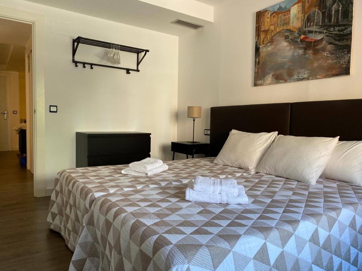 Lc Apartamentos Cesar Augusto サラゴサ エクステリア 写真
