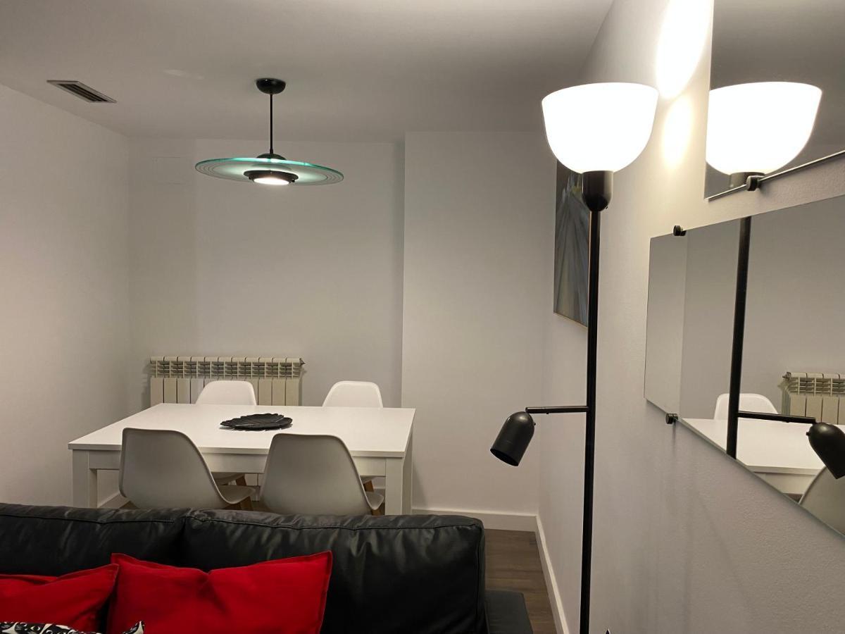 Lc Apartamentos Cesar Augusto サラゴサ エクステリア 写真