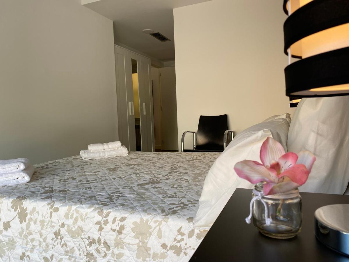 Lc Apartamentos Cesar Augusto サラゴサ エクステリア 写真