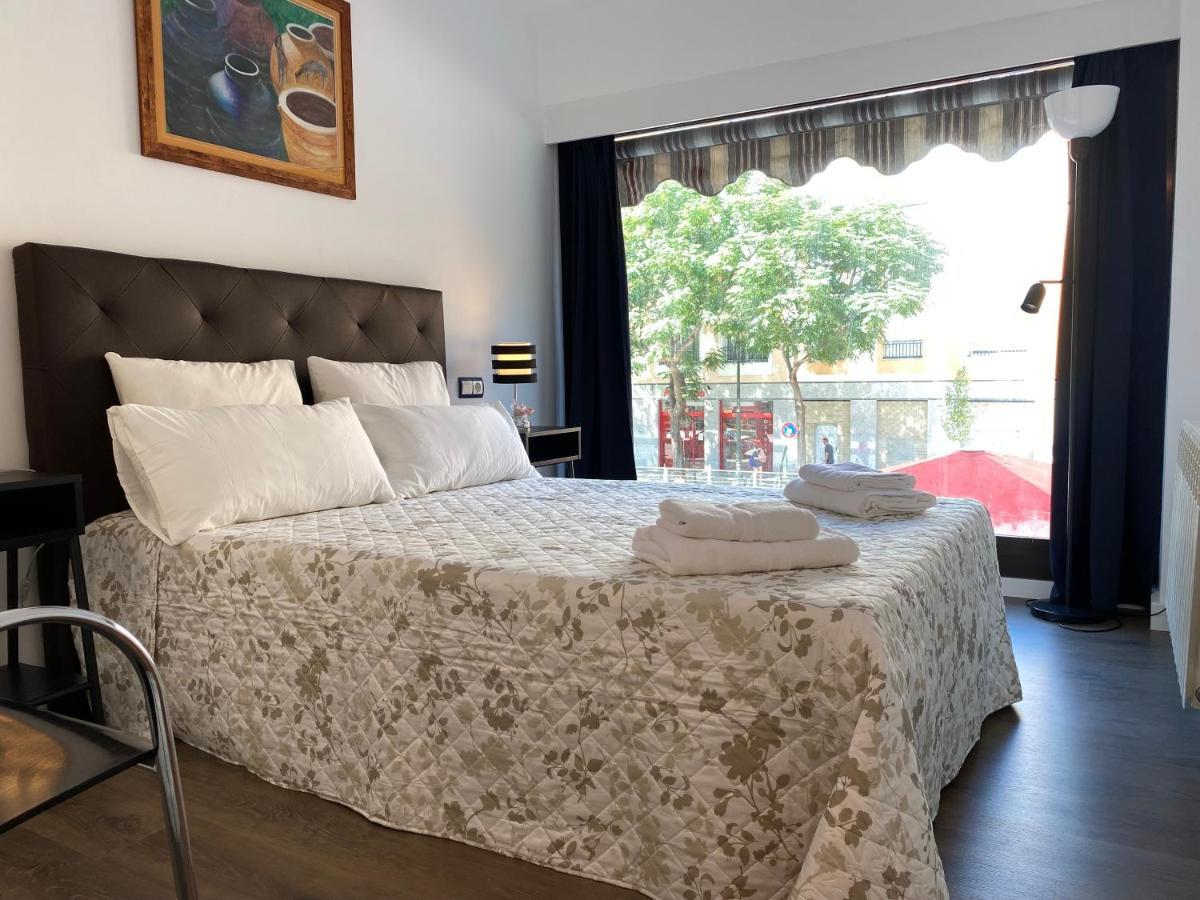 Lc Apartamentos Cesar Augusto サラゴサ エクステリア 写真