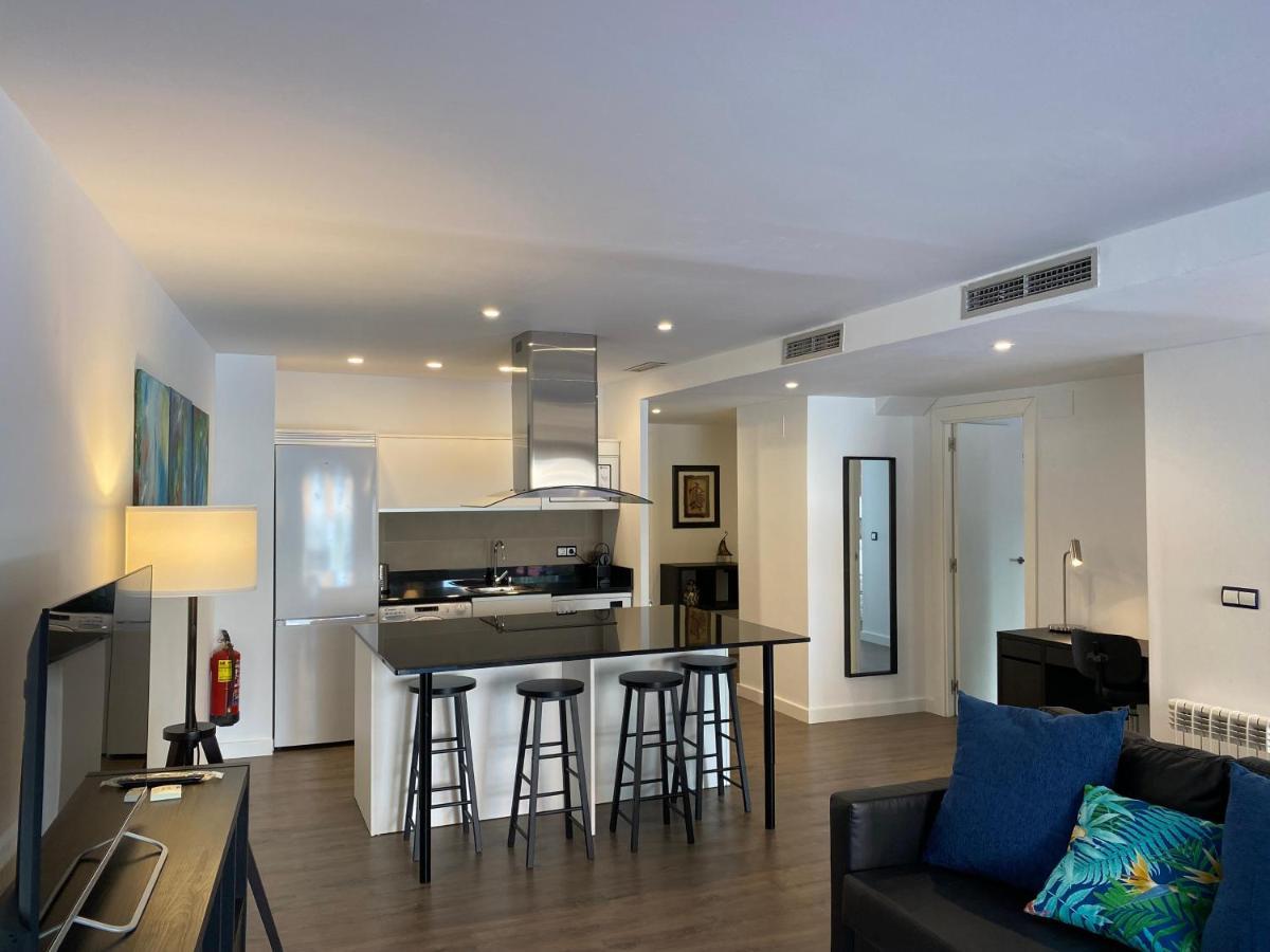 Lc Apartamentos Cesar Augusto サラゴサ エクステリア 写真